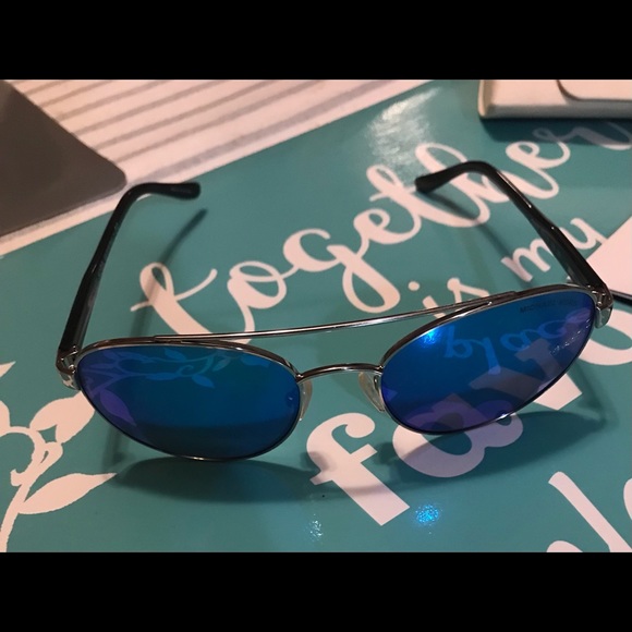 Authentic MK aviators - Picture 2 of 14